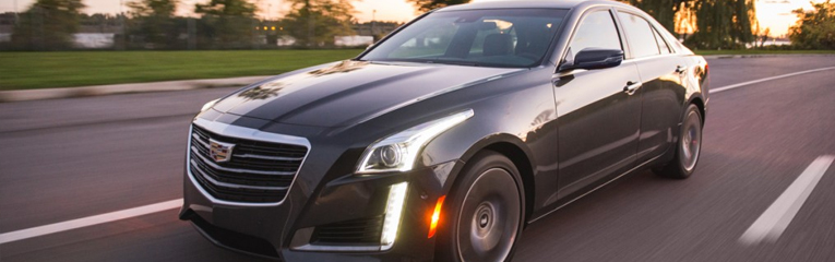 Cadillac CTS preto.
