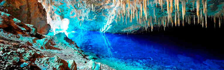 Bonito Gruta do Lago Azul