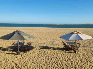 Praia-de-Meaipe-Guarapari-Espirito-Santo