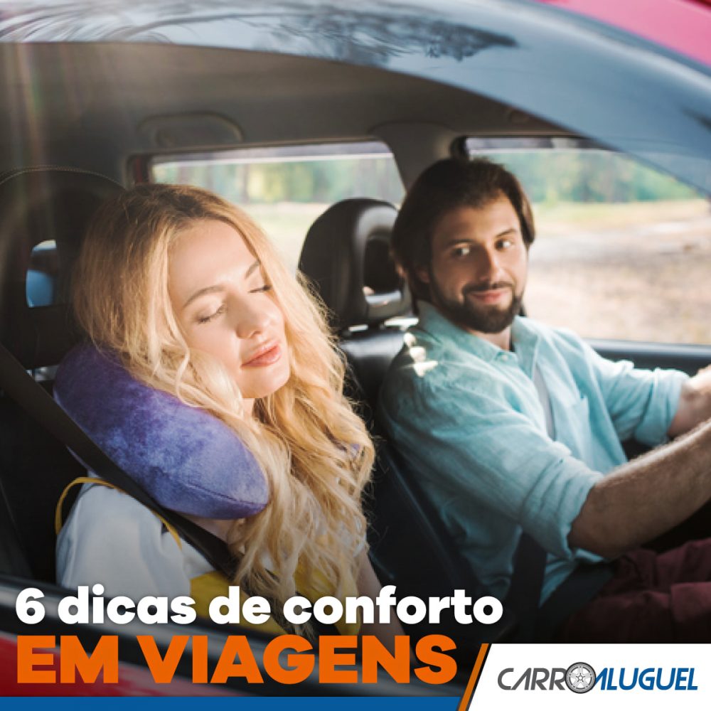 Imagem de um casal dentro do carro com a mulher dormindo, com o título: 6 dicas de conforto em viagens